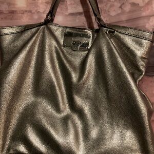 Metallic silverTote Bag with Turn-Lock Plate